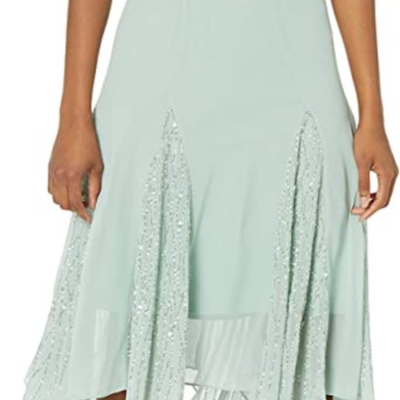 J Kara Women's Flutter Sleeve Hanky Hem Short Cocktail Beaded Dress - Picture 6 of 6